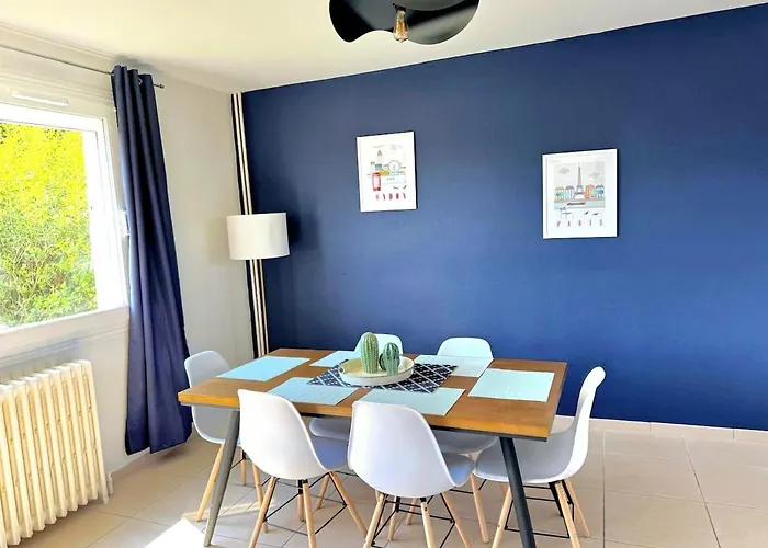 Rare ! Maison Face A L'etang D'isle * سانت كونتان